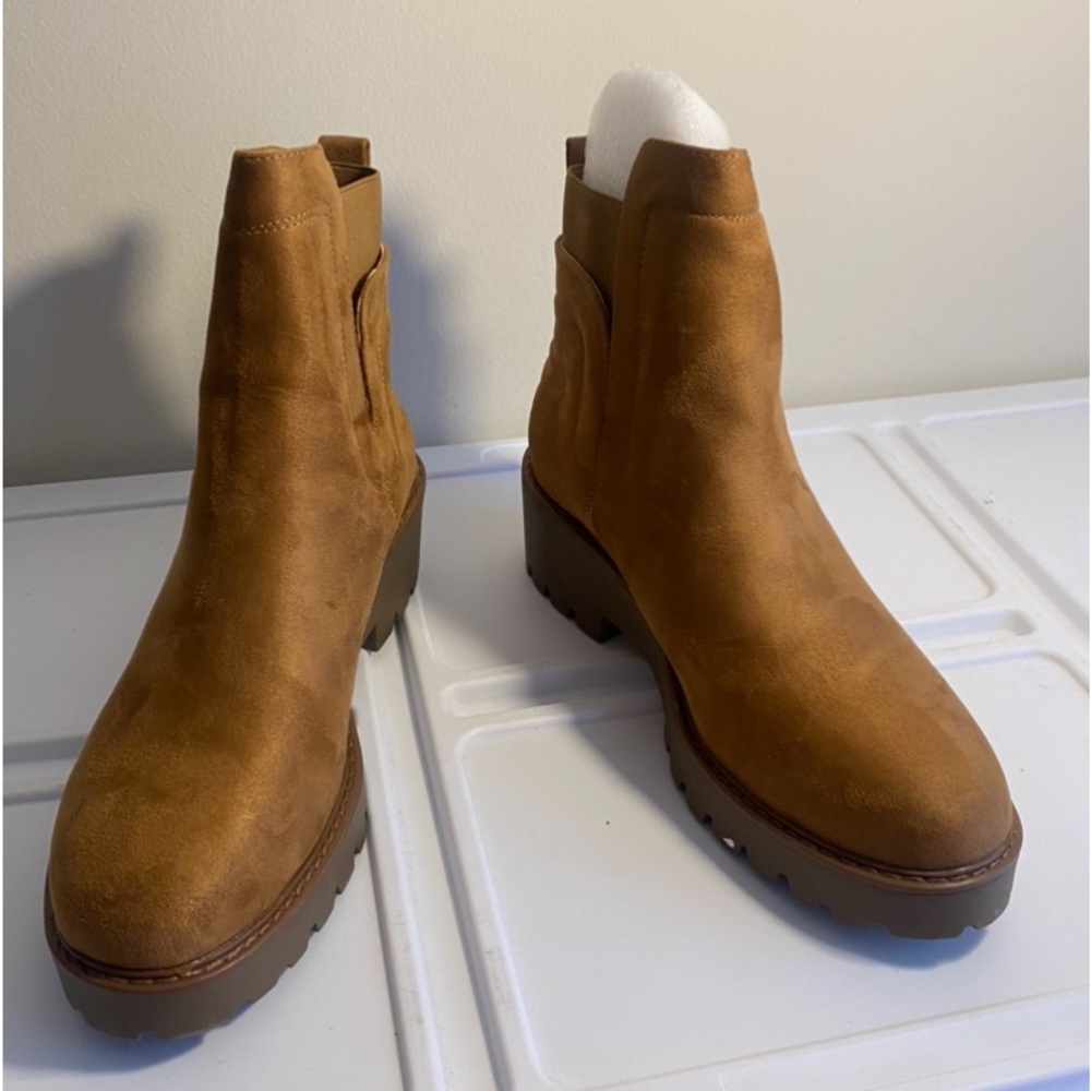 Women’s Boots